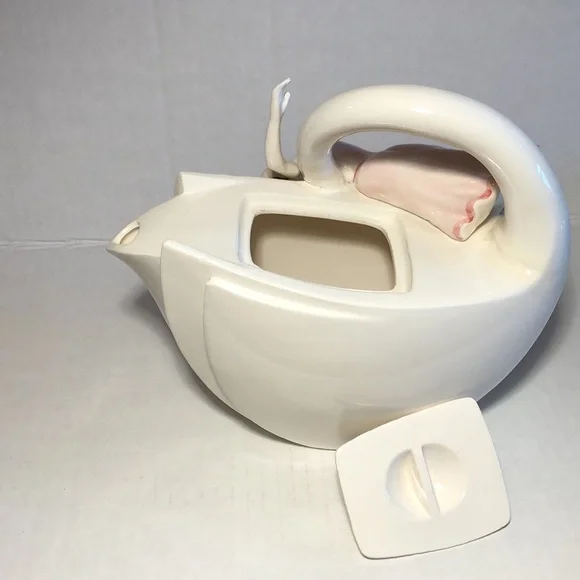 SWANLAKE TEAPOT - Picture 12 of 16